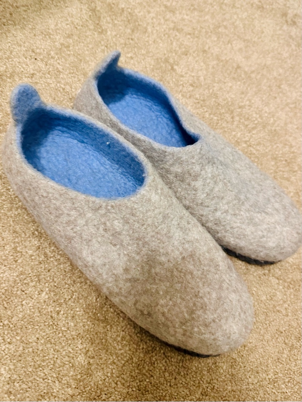 Men's Gray Felt Slip-On Loafers with Blue Lining